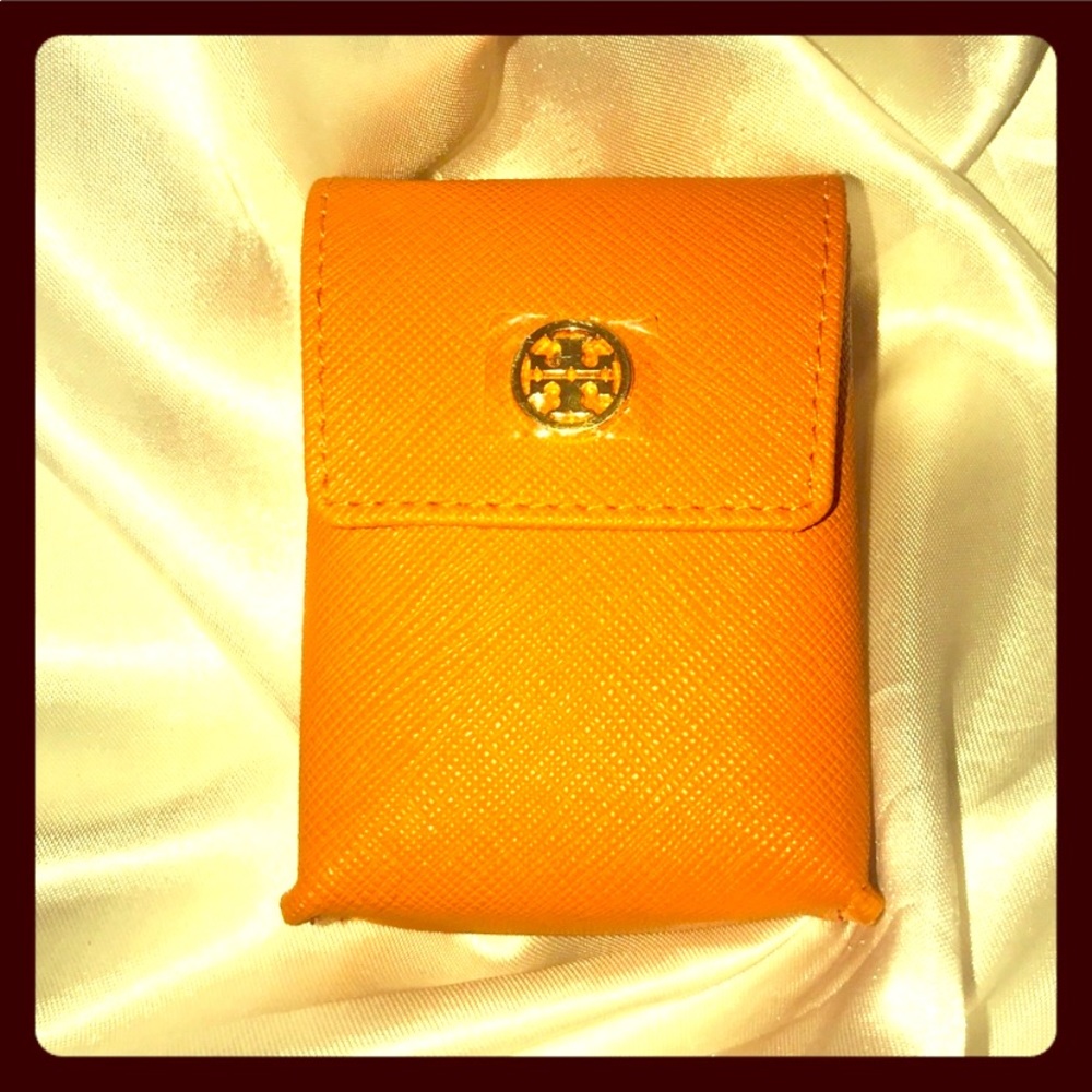 NWT TORY BURCH PHONE OR CARD HOLDER (rare)